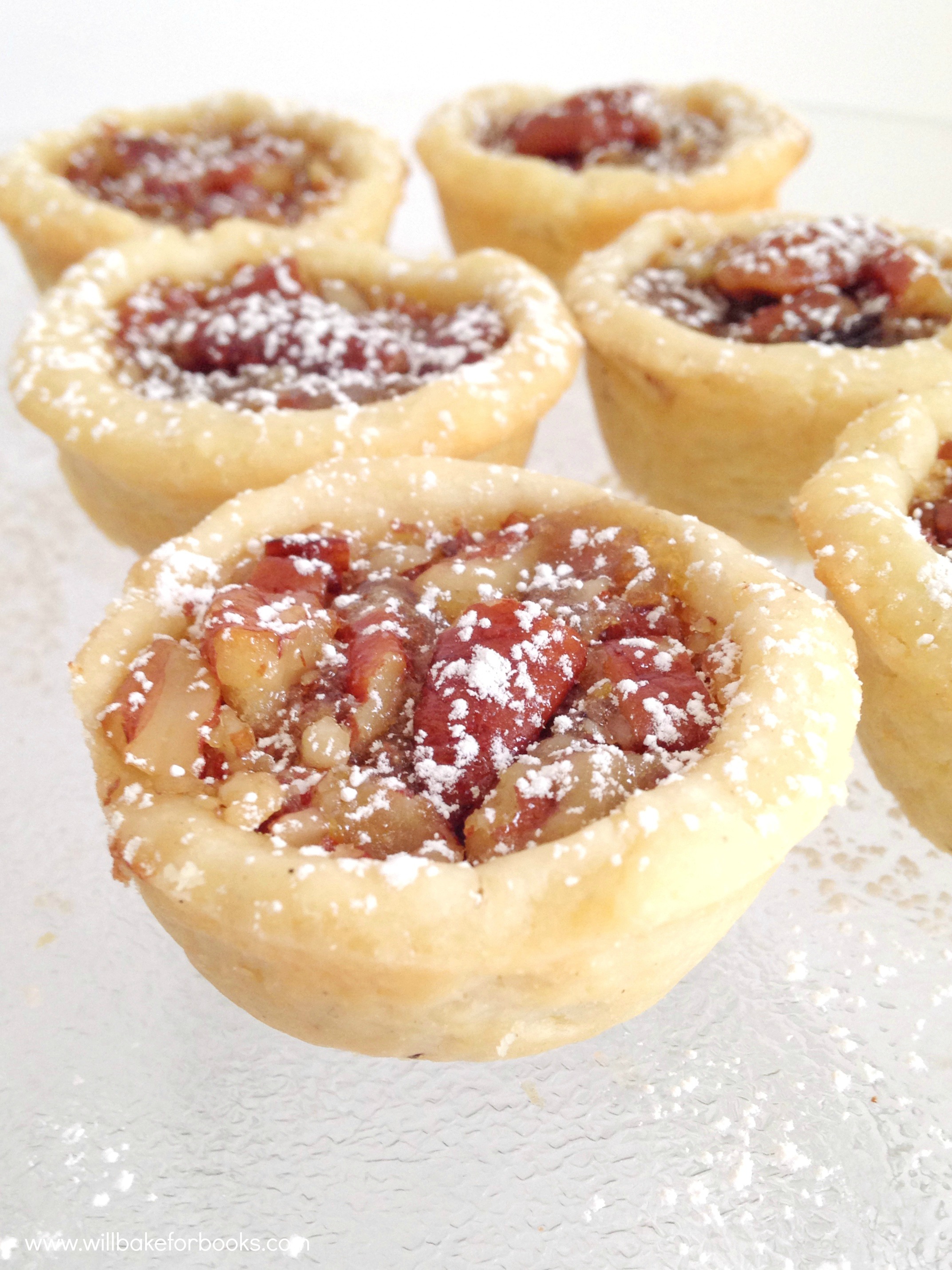 Maple Pecan Pie Bites | Check out the recipe on www.willbakeforbooks.com!